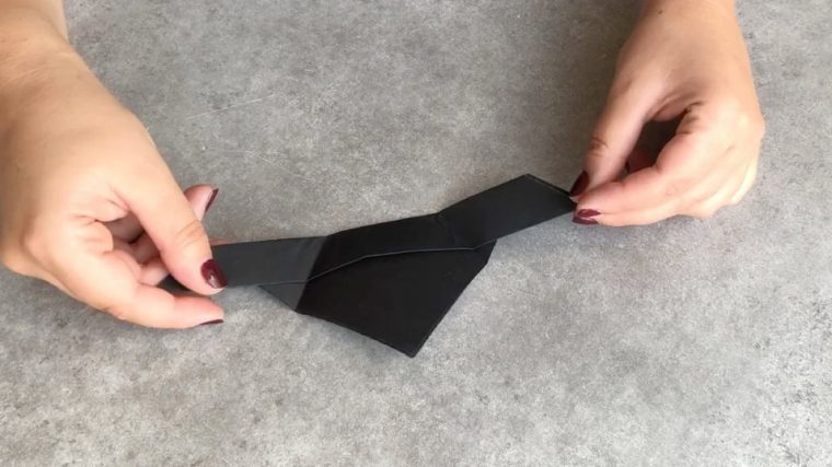Chauve-Souris Halloween En Origami, Pliage Papier [Video] dedans Origami Chauve Souris