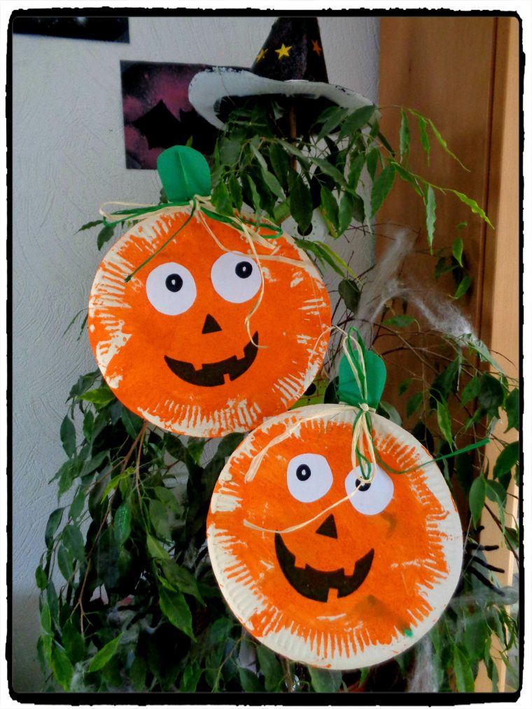 Citrouilles D'halloween En Assiette En Carton – | Bricolages tout Photo De Citrouille D Halloween