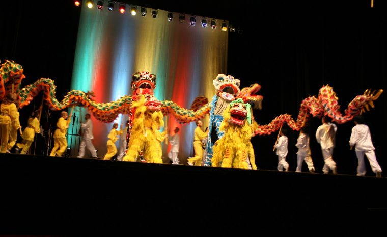 Danse Du Lion – Lu Yun Ling Wushu – Prestations Partout En concernant Spectacle Danse Chinoise