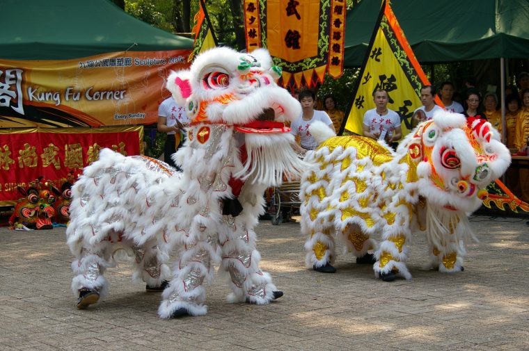 Danse Du Lion — Wikipédia pour Spectacle Danse Chinoise