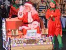 Défilé Du Père Noël avec Image Du Pere Noel Et Son Traineau