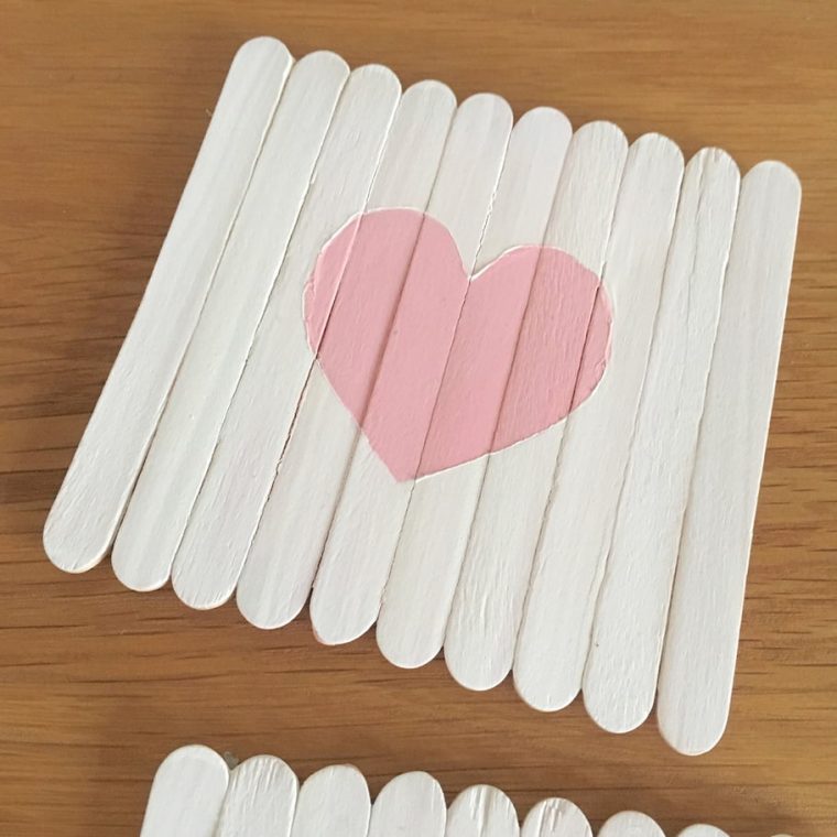 Dessous De Verres En Bâtons De Glace [Video] intérieur Bricolage Avec Baton De Bois