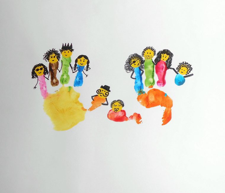 Illustration De La Comptine: "ainsi Font, Font, Font, Les dedans Les Petites Marionnettes Chanson