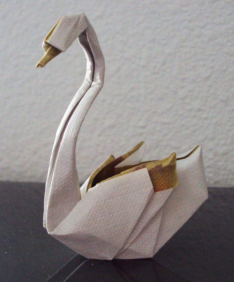 L'art De L'origami Magnifie Ces Feuilles De Papier En De serapportantà Origami Canard