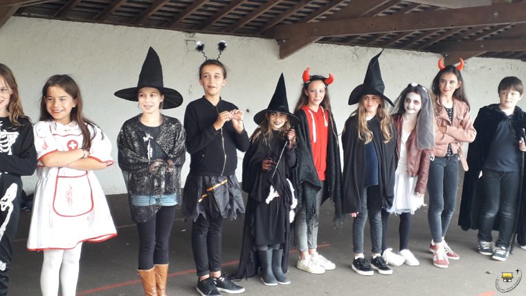 Les Élèves De Ce1/ce2 Et Cm2 Ont Fêté Halloween – Suivre L encequiconcerne Halloween Ce2