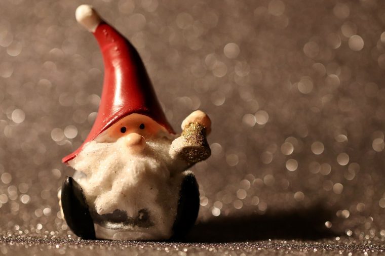 Petit Papa Noël – Fiche Pédagogique À Imprimer – Pdf destiné Petit Papa Noel Video