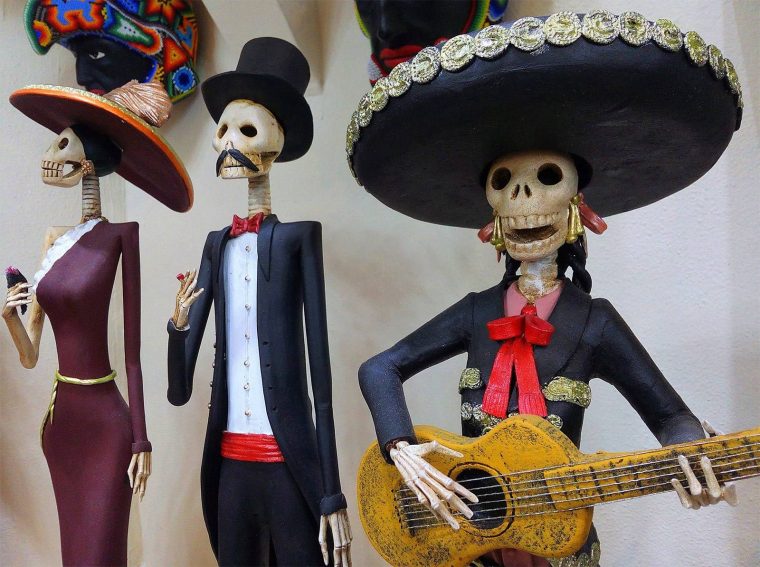 Richesse Mexicaine & Fête Des Morts – Destinations.ch serapportantà Musicien Mexicain