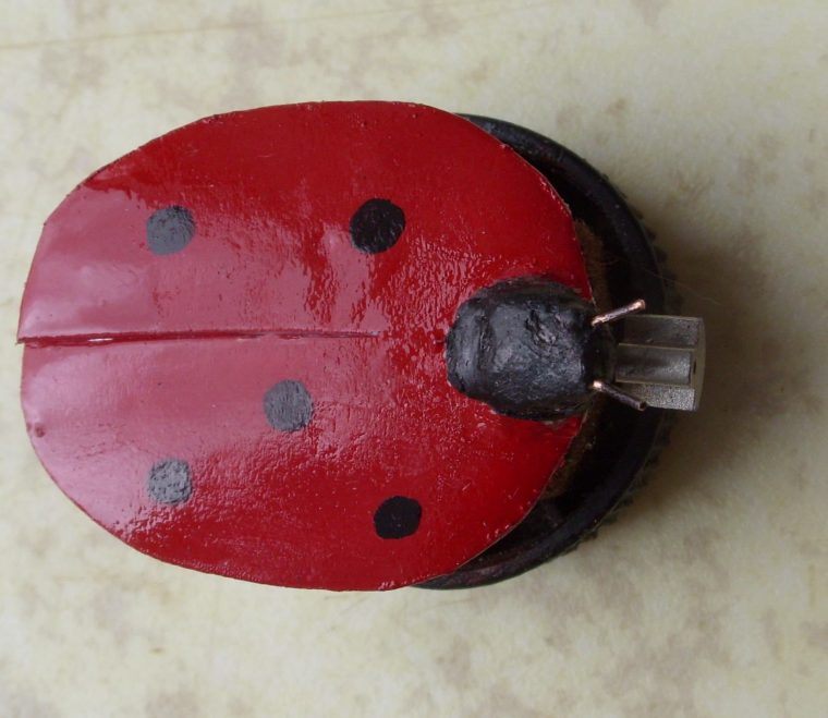 Robot Coccinelle Ladybug Vibrobot Simple | Oui Are Makers destiné Coccinelle A Coller