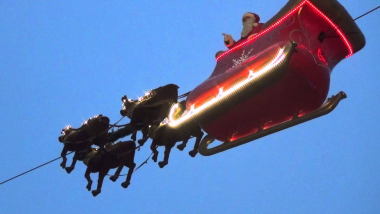 Traineau Et Père Noël – Marché De Montreux 30.11.2014 destiné Image De Traineau Du Pere Noel