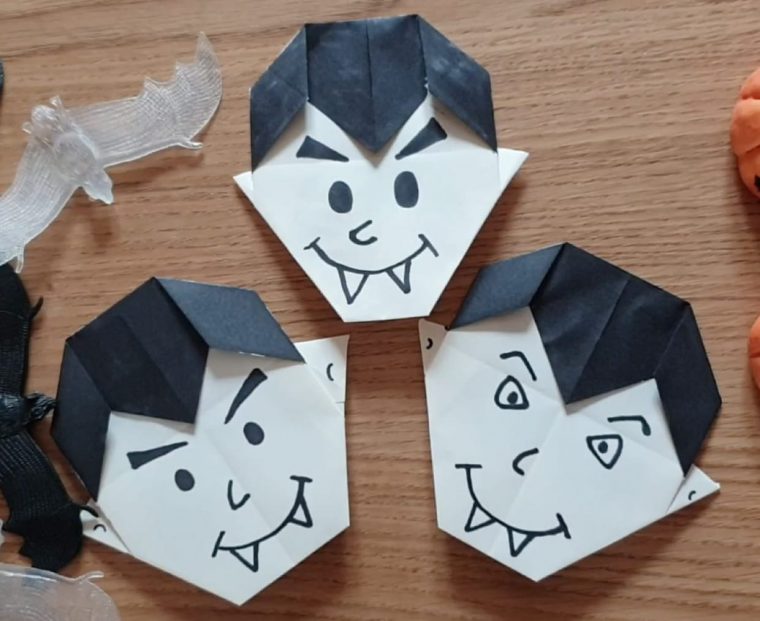 Vampire En Origami Pour Halloween, Pliage Papier [Video] serapportantà Origami Facile A Faire En Français