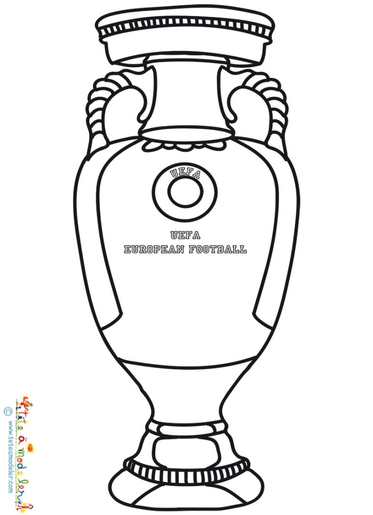 Coloriage De La Coupe Trophée De L’euro 2016 intérieur Coupe Du Monde Dessin