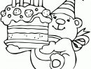 Coloriage Ours Avec Un Gâteau D’anniversaire À Imprimer destiné Gateau D Anniversaire À Imprimer