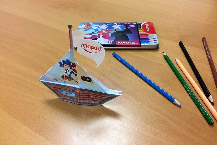 Diy Enfant – Un Bateau De Pirates En Papier À Fabriquer serapportantà Fabriquer Un Bateau Pirate