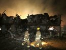 En Images. Explosion D'Une Usine D'Engrais Au Texas à Paroles Au Feu Les Pompiers