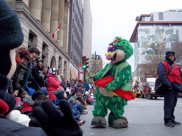 File:defile Du Pere Noel Montreal 2011 – 073 intérieur Photo Du Pere Noel File:defile Du Pere Noel Montreal 2011 – 073 intérieur Photo Du Pere Noel