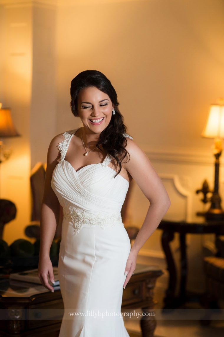 Mrs. Jeane: A Hotel Lobby Bridal Session » Lilly B concernant B?B? Lilly