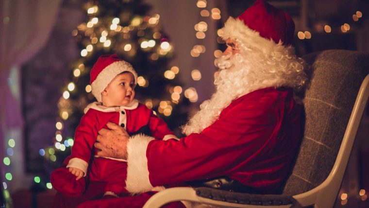 Noël : Les Pires Photos Du Père Noël Avec Bébé à Photo Du Pere Noel