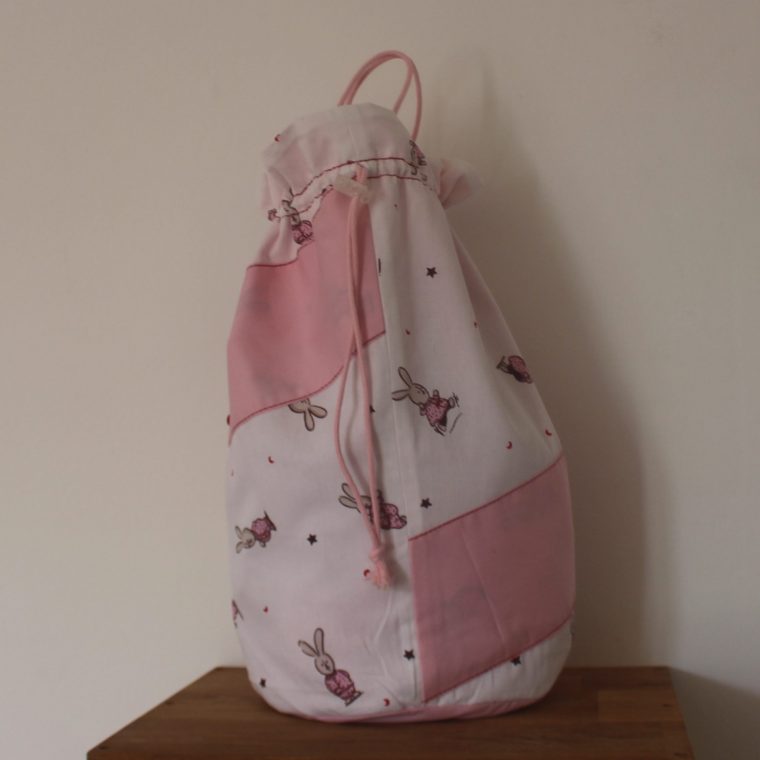 Sac À Trésors "Mon Petit Lapin Est Caché Dans Le Jardin dedans Le Petit Lapin S Est Caché Dans Le Jardin Sac À Trésors "Mon Petit Lapin Est Caché Dans Le Jardin dedans Le Petit Lapin S Est Caché Dans Le Jardin