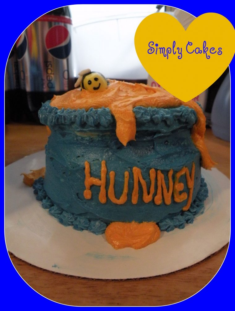 Simply Cakes: Winnie The Pooh: First Birthday serapportantà Pooh Gateau