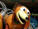 Slinky Dog Zigzag Spin In Toy Story Playland — Dlp Guide avec Zig Zag Toy Story