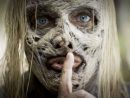 The Walking Dead : Les Zombies Reviennent Pour Une Saison destiné Jeux De Zombie Qui Fait Peur
