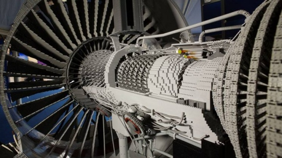 Un Réacteur D’avion De Ligne Fait De 152 455 Pièces De Lego tout Lego Avion De Ligne Un Réacteur D’avion De Ligne Fait De 152 455 Pièces De Lego tout Lego Avion De Ligne