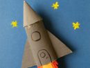 Une Fusée En Carton | Créations De Maternelle, Craft Et pour Faire Du Bricolage En Papier
