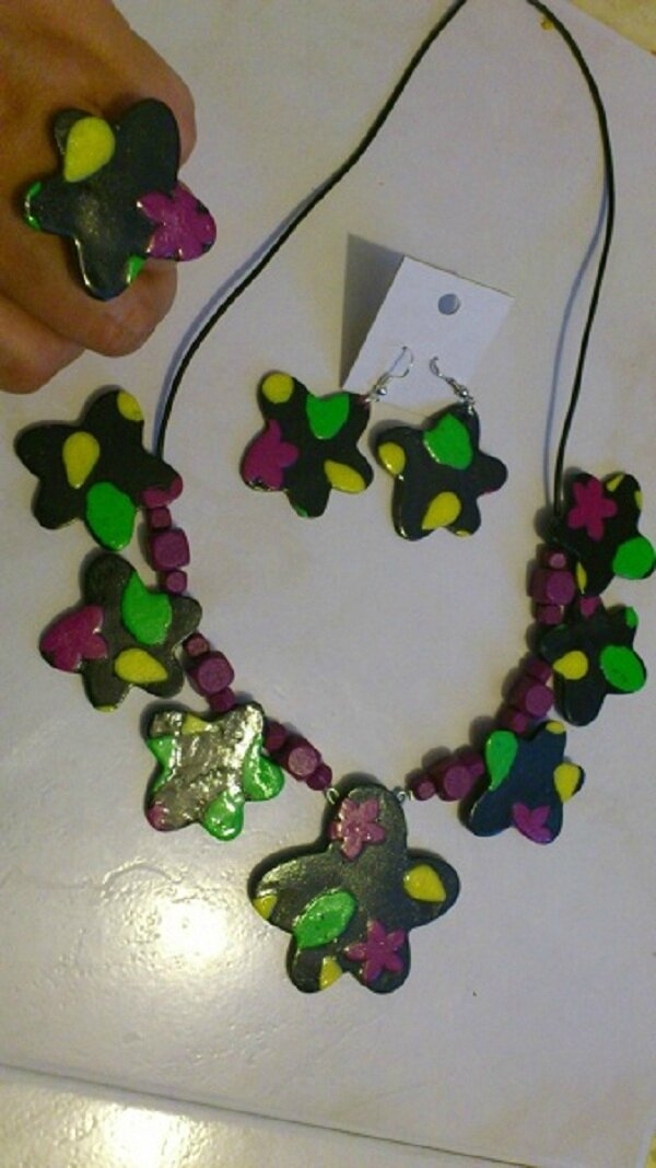 Défilé De Haute Couture – Parole De Pâte destiné Chapeau De Paille Chanson Parole