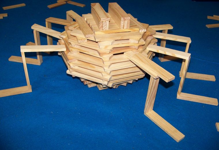 Idee Maison Kapla | Spin, Knutselen Bovenbouw, Herfst dedans Idee Construction Kapla