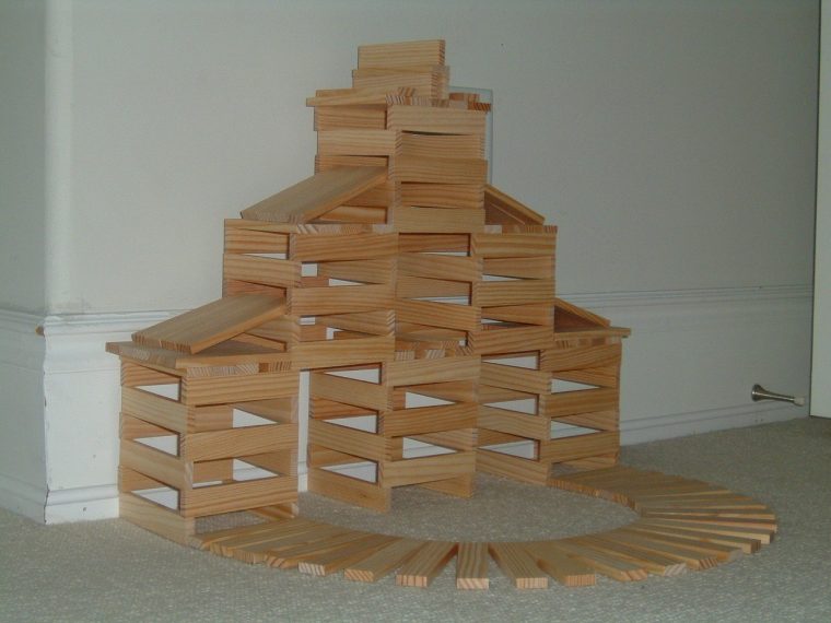 Kapla-Wooden-Blocks Images – Frompo – 1 concernant Modele Kapla Facile
