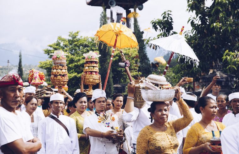 11 Besondere Festivals Und Feiertage Auf Bali › Indojunkie tout Feste Und Feiertage Buddhismus