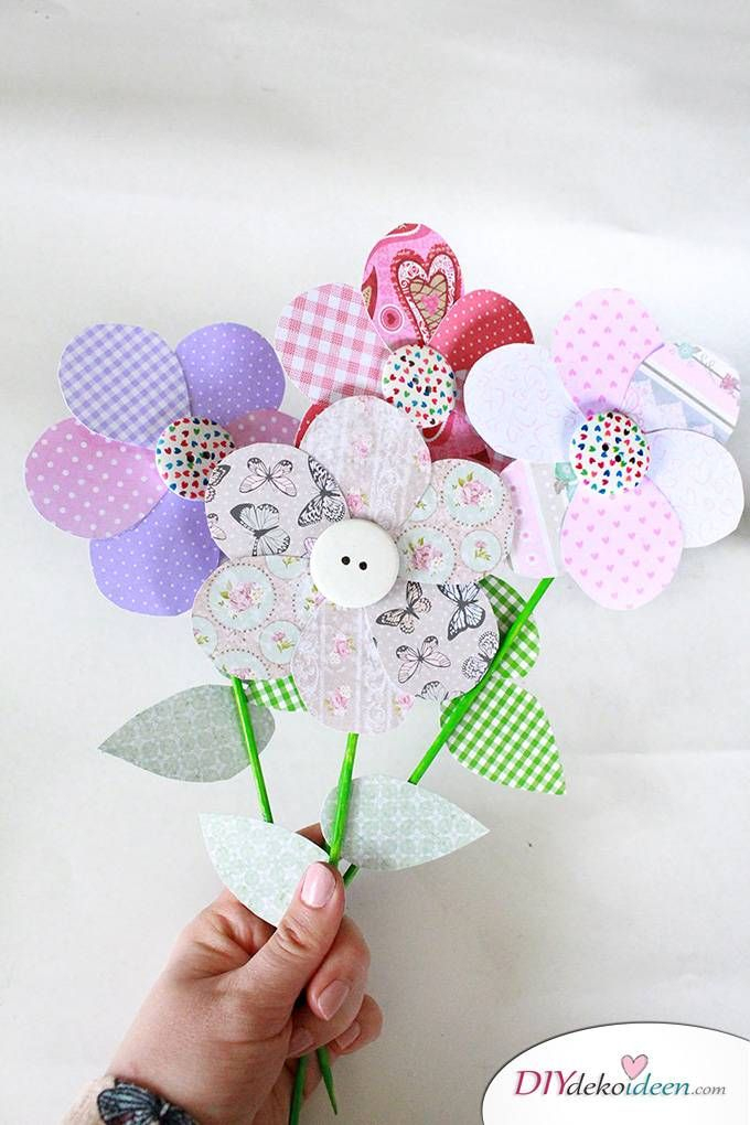 Diy Muttertagsgeschenk – Blumen Basteln Mit Papier concernant Papier Basteln Mit Kindern