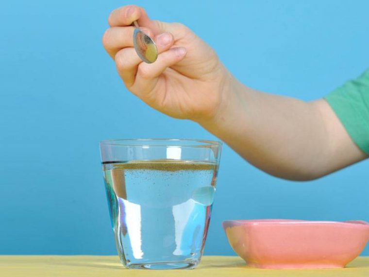 Experiment Für Kinder – Experimente Mit Wasser: Trockenes serapportantà Wasser Experimente Mit Kindern
