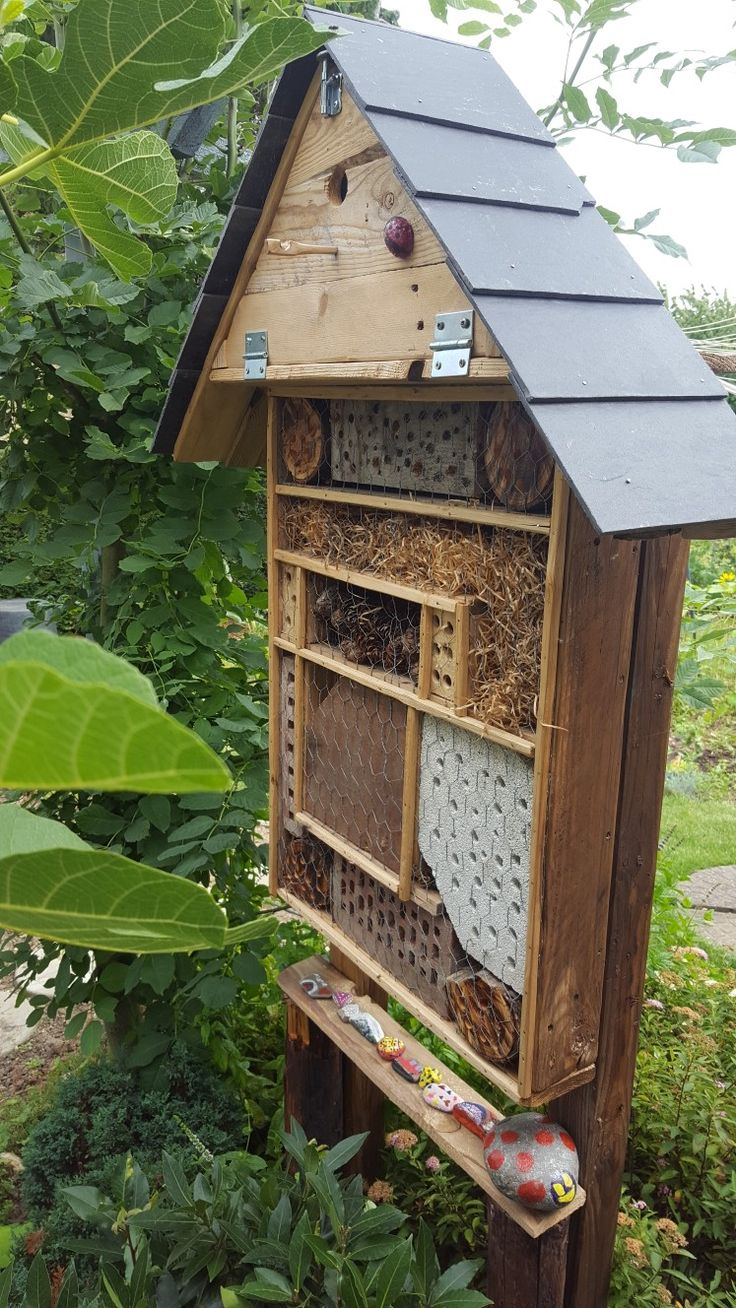 Insektenhotel | Insektenhotel, Selber Bauen, Basteln dedans Insektenhotel Basteln