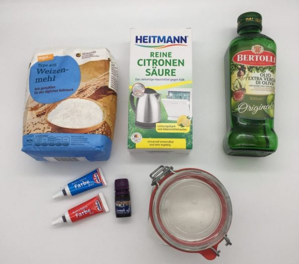 Knete Selber Machen – Schöne Idee Für Das Basteln Mit concernant Knete Selber Machen Rezept