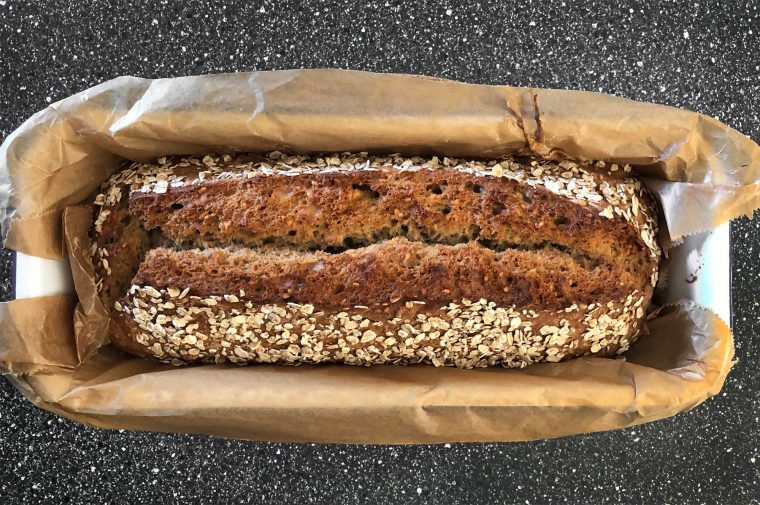 Leckeres Körner-Dinkelbrot – Schnell Und Einfach – Eine dedans Brot Backen Mit Kindern Rezept