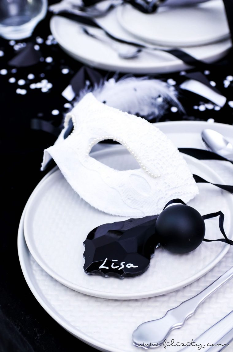 Let'S Party! Platzkarten Für Silvester Basteln | Filizity avec Tischkarten Silvester