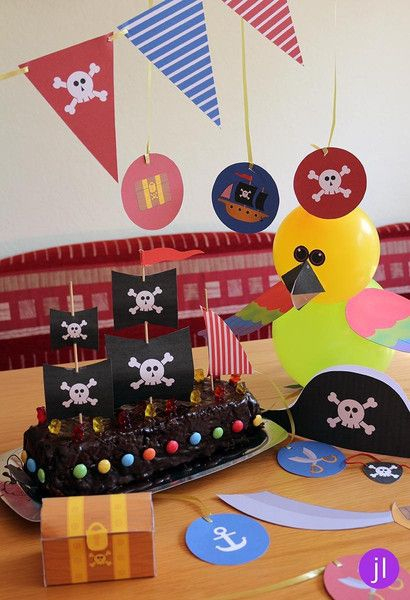 Pdf – Bastelset "Piraten Party Deko" Inkl. Einladung concernant Piratenparty Deko Basteln