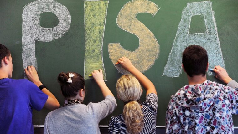 Pisa-Kurve Zeigt Für Deutschlands Schüler Leicht Nach tout Politik Erklärung Für Schüler
