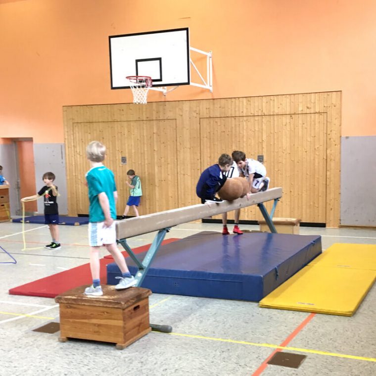 Psychomotorik – Grundschule Ahrensburger Weg tout Psychomotorik Übungen