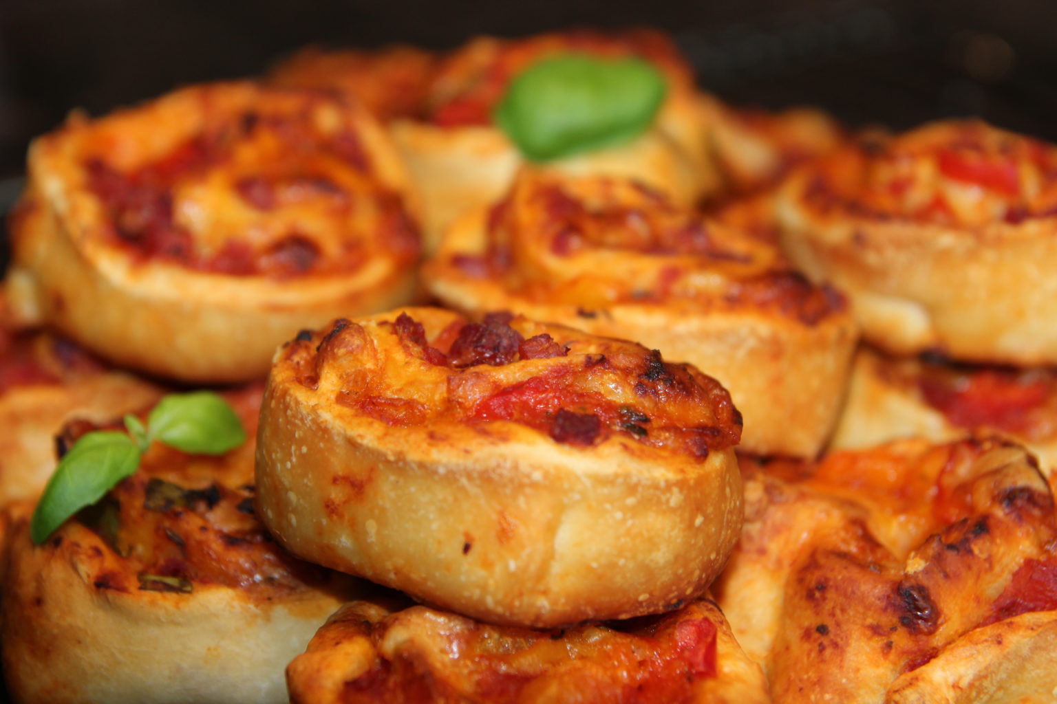 Schnelle Pizzaschnecken - Tolles Rezpt Für Kinder - Kimily.de dedans Schnelle Kinderrezepte