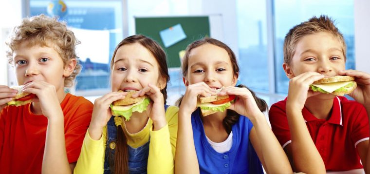 Übergewicht Und Bluthochdruck: Kinder Essen Zu Viel Salz tout Gesunde Ernährung Mit Kindern