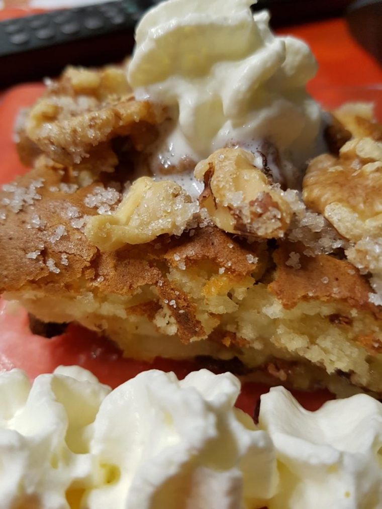 0358. Schneller Apfelkuchen Mit Dem Besonderen Etwas encequiconcerne Schnelles Apfelkuchenrezept