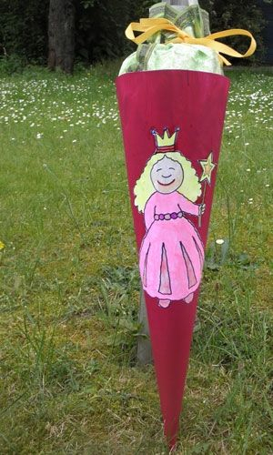 Basteln Mit Kindern – Kostenlose Bastelvorlage Schultüten encequiconcerne Bastelvorlage Schultüte