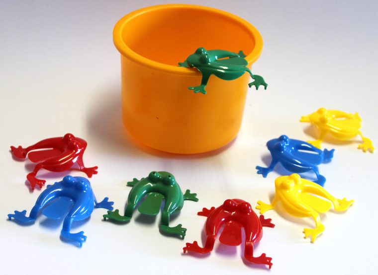 Frosch-Hüpf-Spiel-0724 intérieur Kindergarten Spiele