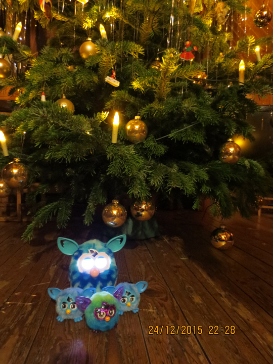Furby Familie Zu Weihnachten › Fun + Spiele Für Kinder avec Spieleseiten Für Kinder
