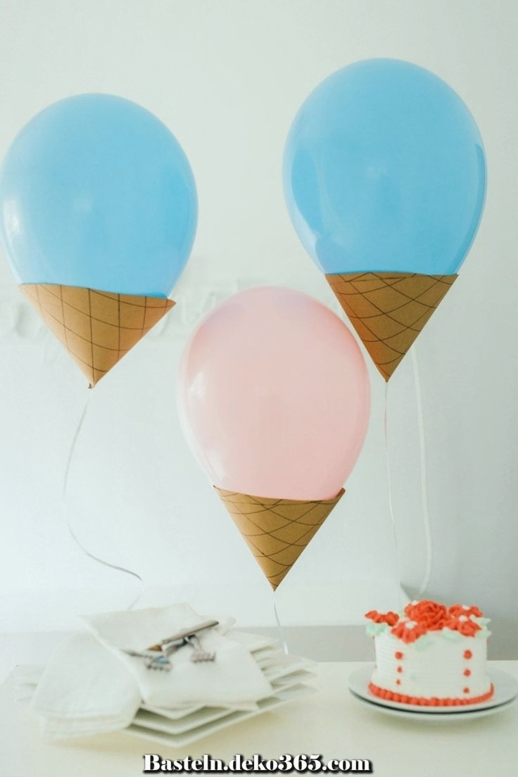 Luftballons, Dekoriert Wie Eiscreme – Papierwaffeln encequiconcerne Basteln Mit Luftballons