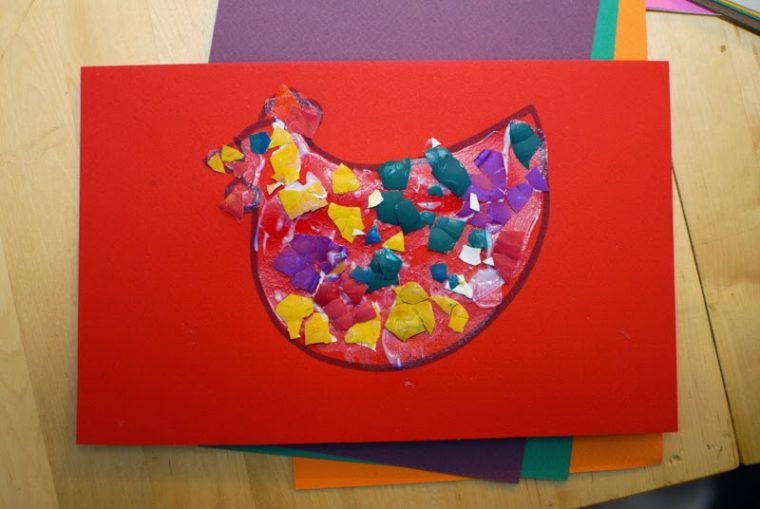 Mosaïque Avec Coquilles D'Oeufs – Activités Manuelles Pour encequiconcerne Bricolage Enfant 2 Ans