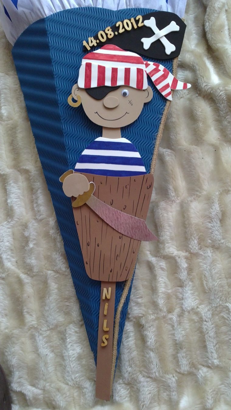 Pin Auf Schultüten destiné Bastelvorlage Schultüte