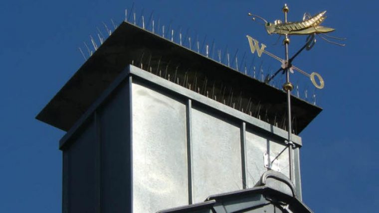 Rätselhafte Gestalten Aus Blech, Ton Und Gusseisen | Shz.de encequiconcerne Heuschrecke Kreuzworträtsel